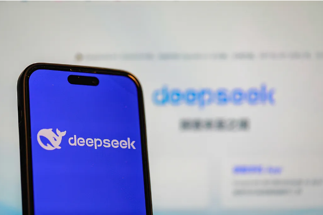 多平臺(tái)宣布上線(xiàn)DeepSeek大模型